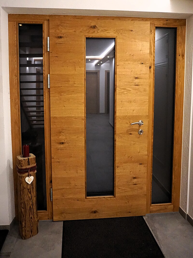 Haust&uuml;r aus natur ge&ouml;lter Asteiche